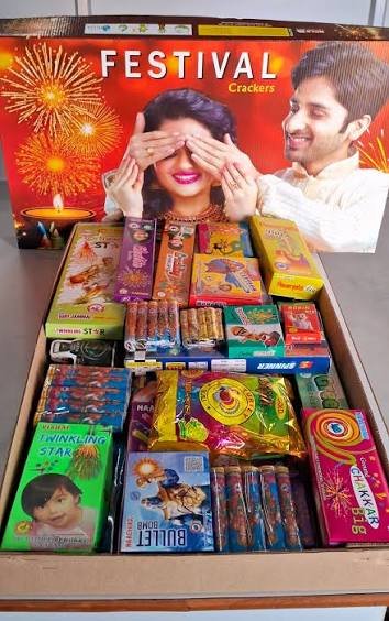 60 Item Gift Box – CAPTAIN
